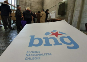 Incendio di una croce in Galizia (Spagna): tutto indica un partito di sinistra come responsabile