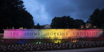 Cultura woke: La redefinición de lesbiana de la Universidad Johns Hopkins