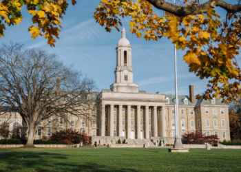 USA: Professor verklagt Universität wegen Rassendiskriminierung und feindlichem Arbeitsumfeld