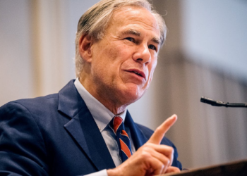 ТЕКСАС: НОВИ ЗАКОН ШТИТИ ДЕЦУ ОД ОПАСНИХ ПРОЦЕДУРА ПРОМЕНЕ ПОЛА