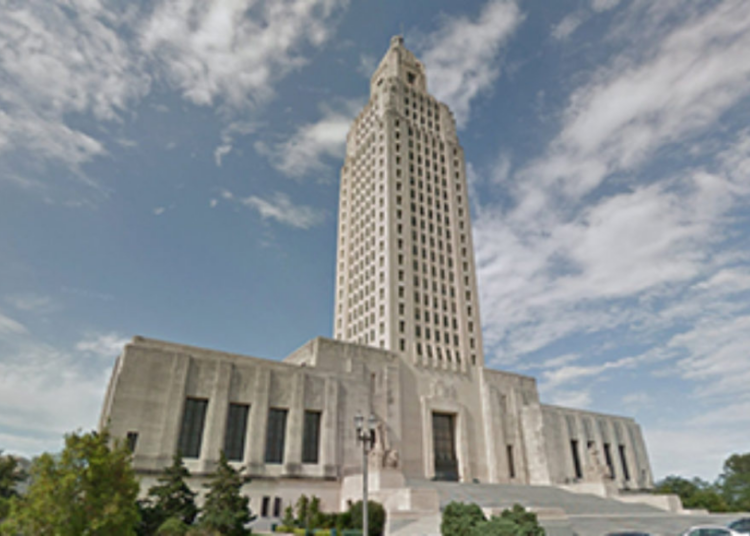 Luisiana aprueba un proyecto de ley que prohíbe los tratamientos de transición a menores