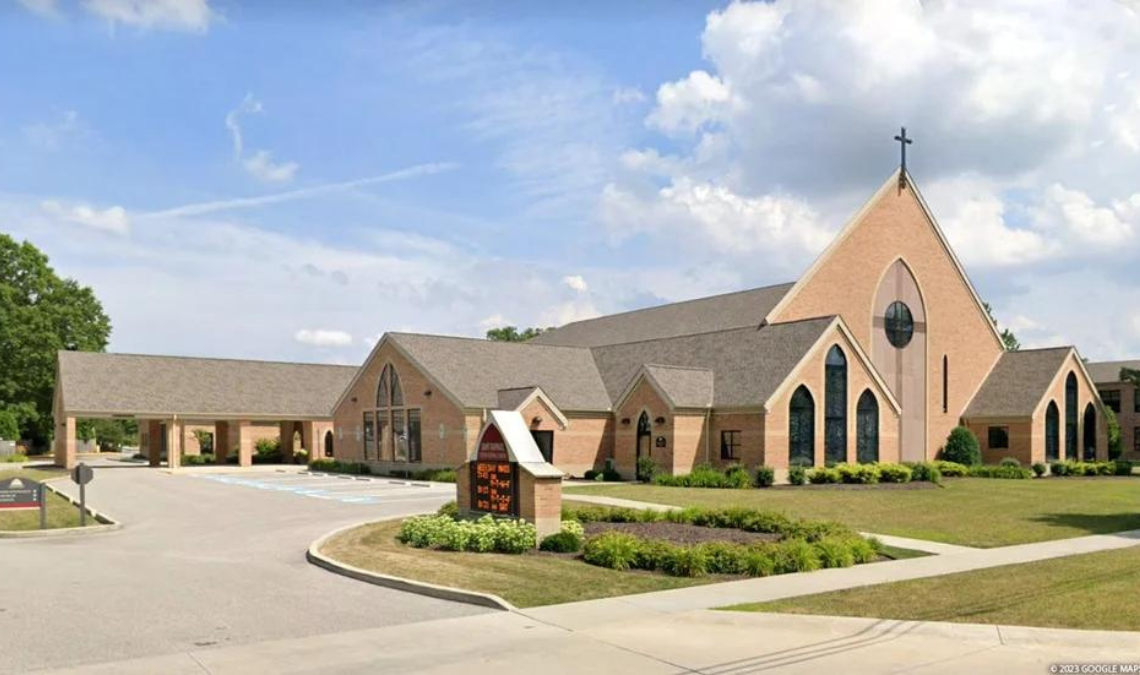 ОХАЈО: СВЕШТЕНИК ПОД НАПАДОМ ТРАНСАКТИВИСТА ЗБОГ ОДБРАНЕ ХРИШЋАНСКЕ ВЕРЕ