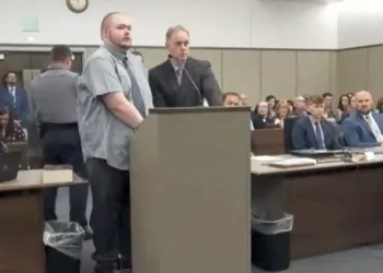 Le suspect  coupable de meurtre et de tentative de meurtre