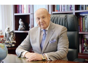 Геннадий Сухих – лауреат Государственной премии