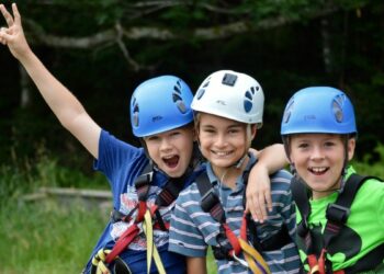 Prohibición canadiense de la terapia de conversión: «efecto escalofriante» en los campamentos