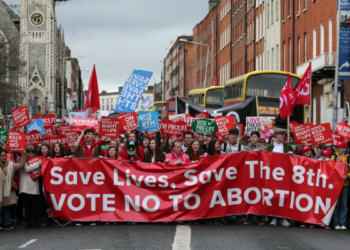 Irische Pro-Life-Aktivisten marschieren gegen die Kultur des Todes