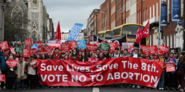 Irische Pro-Life-Aktivisten marschieren gegen die Kultur des Todes