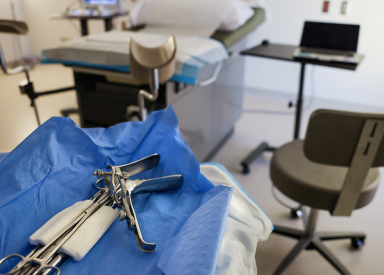 АМЕРИКА: ЈОШ ЈЕДНА БЕБА РОЂЕНА ЈЕ ЖИВА УСЛЕД „НЕУСПЕЛОГ” АБОРТУСА И ОСТАВЉЕНА ДА УМРЕ