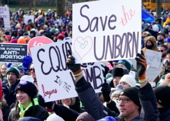 Abtreibungszentrum in Beverly Hills verliert Mietvertrag nach Pro-Life-Demos