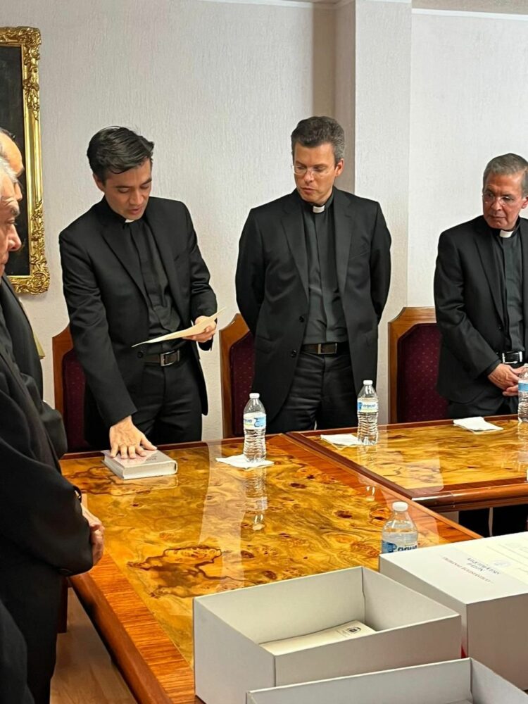 First prelate of Opus Dei, on the path to sainthood following new