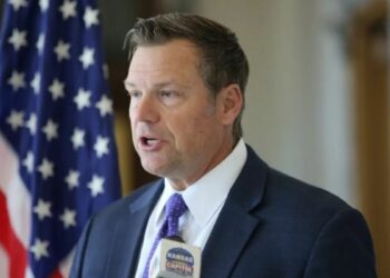 Il Procuratore generale del Kansas si batte per preservare la legge che garantisce il consenso informato all’aborto e alle sue alternative