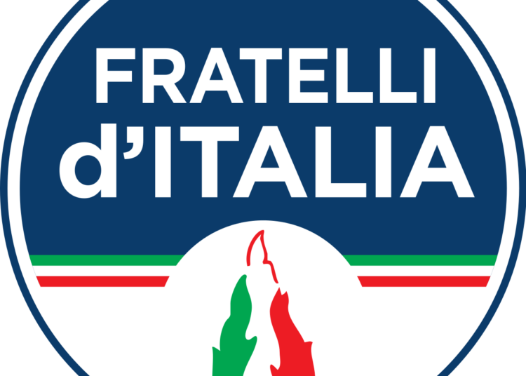 FdI presenta la mozione per abolire Carriera alias in Lombardia