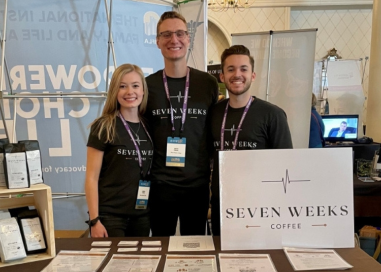 Компанија кафе донирала близу 300.000 долара центрима за трудноћу