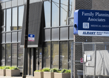 Medical emergencies at Chicago abortion clinic highlights safety concerns and lack of transparency