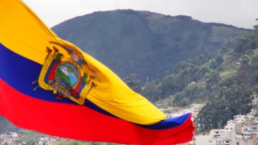 "Bandera del Ecuador - Ecuador's flag" by Yamil Salinas Martínez is licensed under CC BY-SA 2.0.