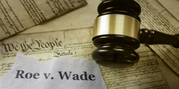 Primer aniversario de la revocación del caso Roe contra Wade