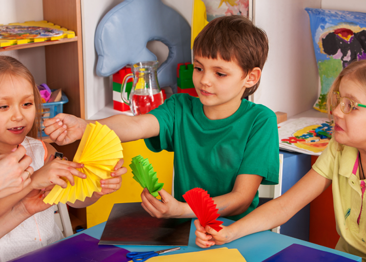 Abogados Cristianos pide a la justicia que suspenda las charlas sobre género a niños de 4 años