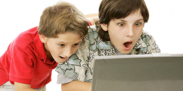 Abogados Cristianos solicita que se suspendan charlas de educación sexual en colegios de Castilla y León(España)