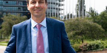 Croatian Christian Hero Faces Tough Election in European Parliament