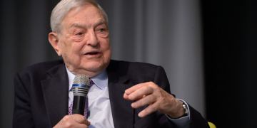George Soros namjerava povećati internetsku cenzuru uoči američkih izbora 2024.