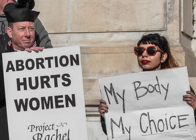 This image was originally posted to Flickr by JamesMcNellis at https://flickr.com/photos/109088203@N04/32676869635. It was reviewed on 3 February 2017 by FlickreviewR and was confirmed to be licensed under the terms of the cc-by-2.0.