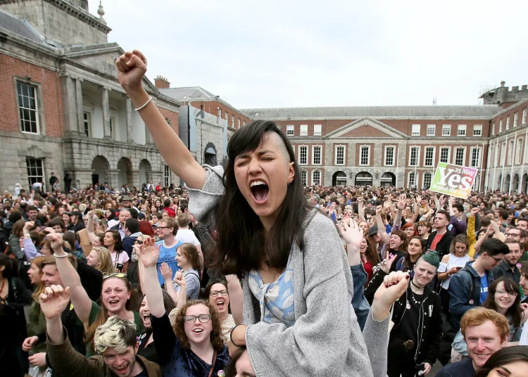 La diputada Carol Nolan revela el gasto masivo en iniciativas proaborto en Irlanda