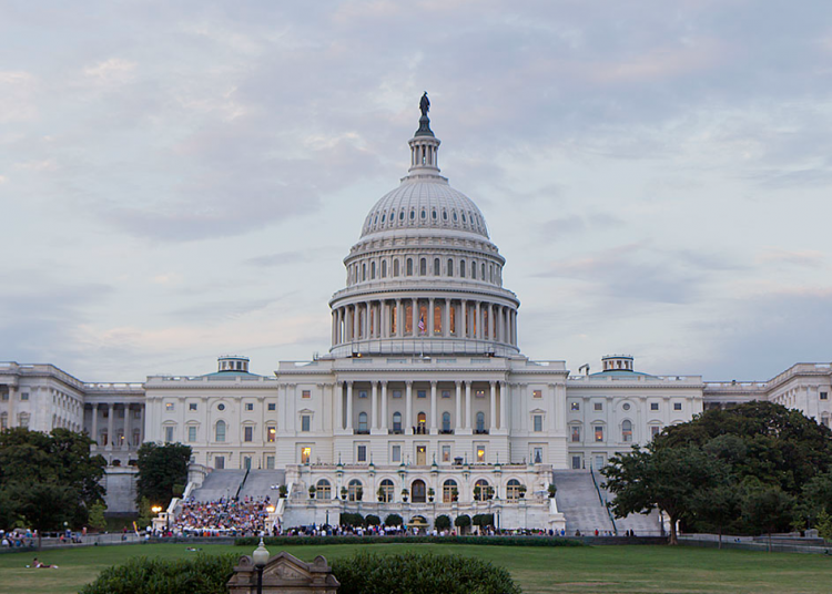 Washington impone un currículo inclusivo LGBTQ en las escuelas públicas