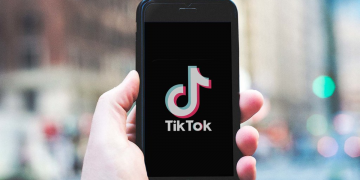 Utah Lawsuit accuses TikTok of serving as “virtual strip club”