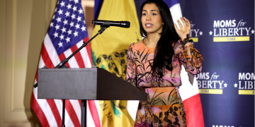 Acusan a «60 Minutos» de la CBS de tergiversar al grupo de defensa de los derechos de los padres