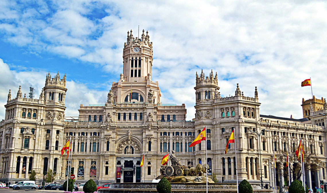 Denunciado el expresidente de Correos por malversación de caudales públicos