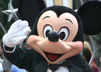 Disney verzichtet auf Transgender-Handlung in Kindersendung