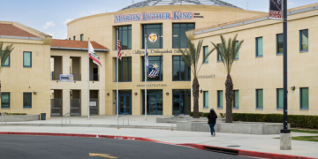 Un lycée californien fait l’objet d’une action en justice pour discrimination à l’égard des athlètes transgenres