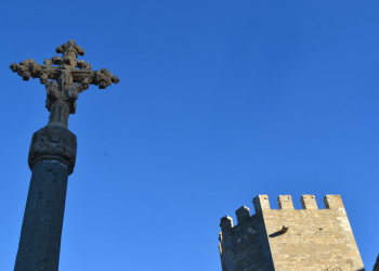 La Justicia considera que las cruces resignificadas o sin inscripciones no incumplen la Ley de Memoria Histórica