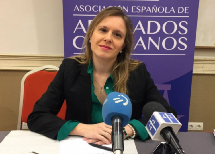 Abogados Cristianos solicita a la Justicia la retirada de un cuadernillo de colorear en el ayuntamiento de Ciudad Real(España)