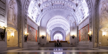 Abogados Cristianos lleva ante la justicia el pliego del gobierno para la resignificación del Valle por incluir partes de la Basílica, como la capilla del Santísimo