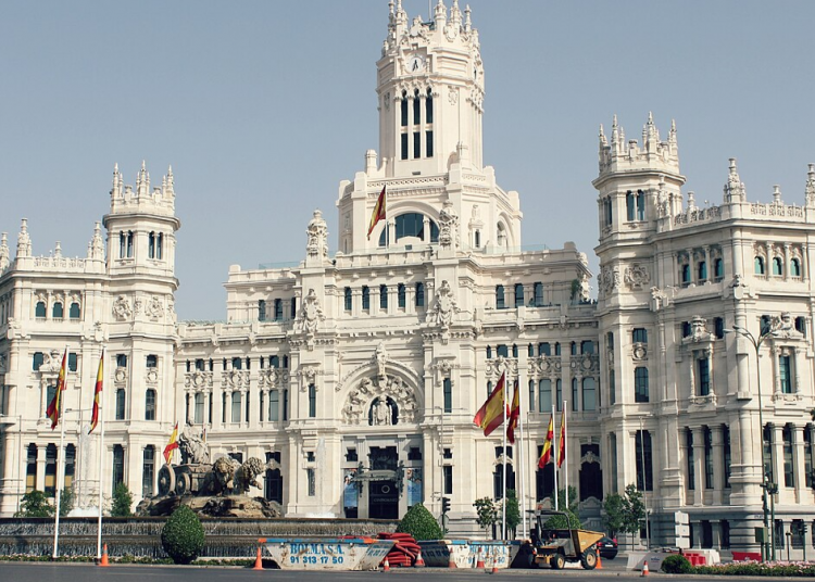 Abogados Cristianos denuncia la compra de lubricante en monodosis para repartir en  Madrid en los días previos al “Orgullo”
