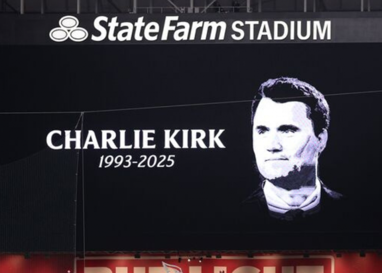 Les équipes de la NFL rendent hommage à Charlie Kirk avec une minute de silence