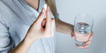 Kobieta zmarła na sepsę po zażyciu pigułki aborcyjnej