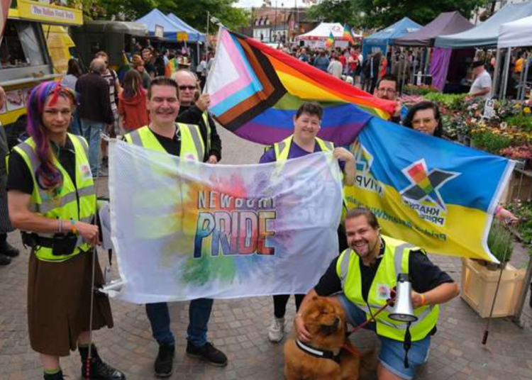 Трансродни активиста на суђењу за педофилију у Енглеској