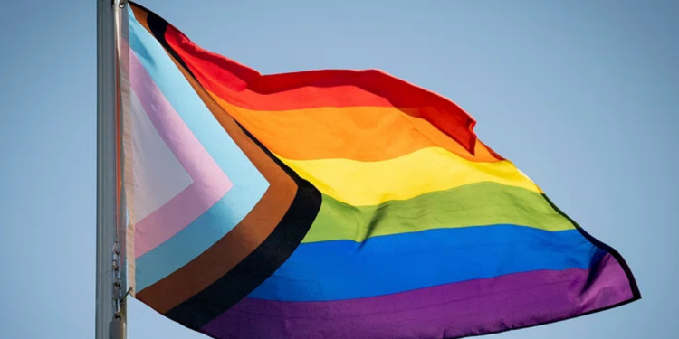 La Floride poursuit des groupes transgenres pour leur plaidoyer LGBT