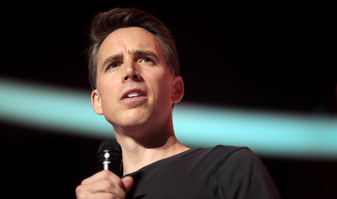 This image was originally posted to Flickr by Gage Skidmore at https://flickr.com/photos/22007612@N05/52250567681. It was reviewed on 30 July 2022 by FlickreviewR 2 and was confirmed to be licensed under the terms of the cc-by-sa-2.0.