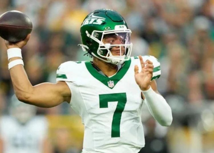 NFL quarterback delivers strong testimony of Christian faith after comeback win