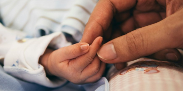 Embryos created via IVF being turned into jewlery