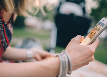 Pope Leo XIV warns against dangers of pornography and internet addiction