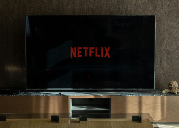 Извештај разоткрива Нетфликс: 40% дечјих емисија садржи ЛГБТ пропаганду