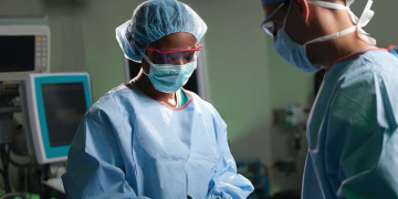 Top plastic surgeon disavows transgender surgeries on minors