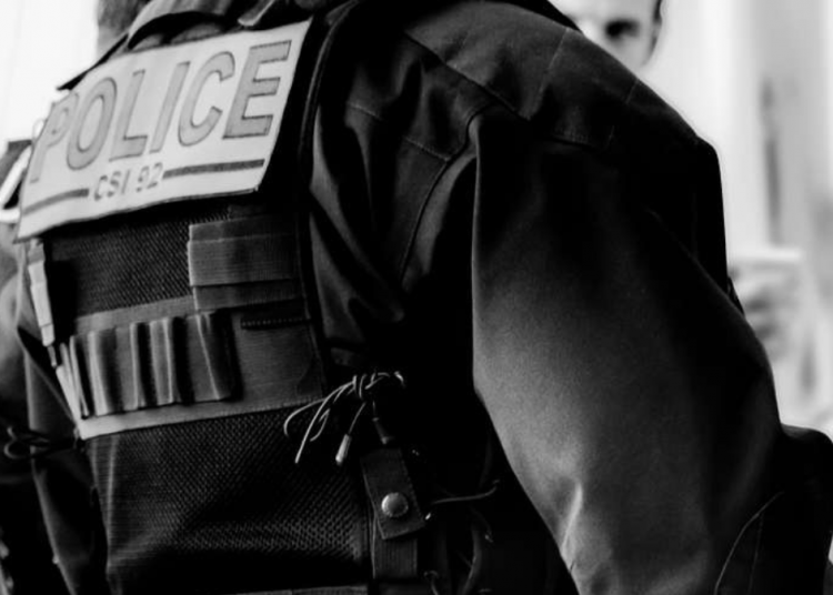 Paris police crack down on peaceful protesters opposing euthanasia