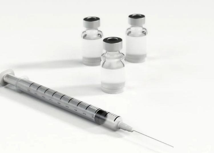 NHS England halts cross-sex hormones for under-18s