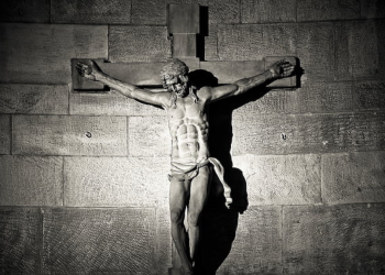 Palm Sunday massacre in Nigeria leaves at least 11 dead