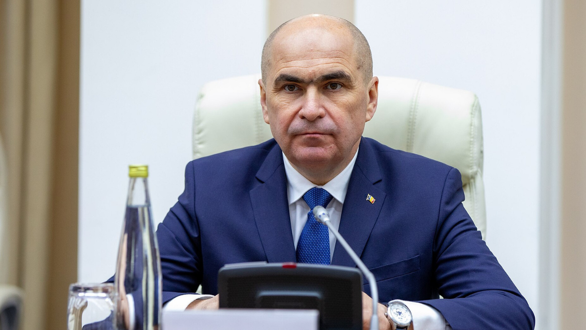 Romania’s pro-Brussels government collapses after no-confidence vote